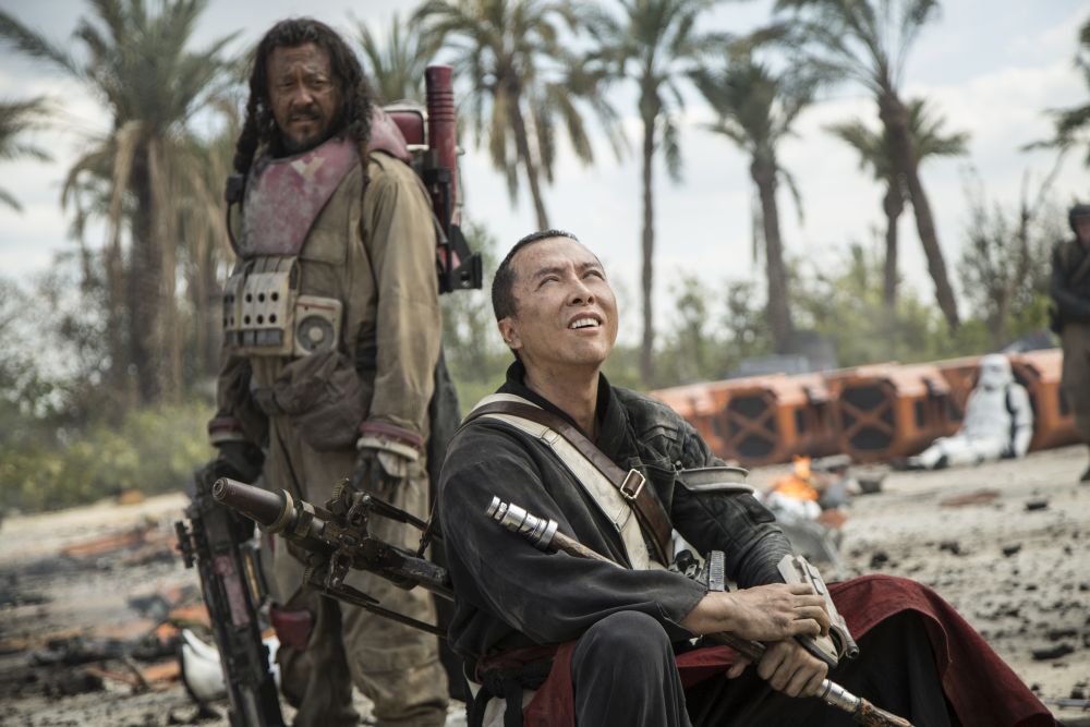 Rogue One: A Star Wars Story..L to R: Baze Malbus (Jiang Wen) and Chirrut Imwe (Donnie Yen)..Ph: Jonathan Olley.© 2016 Lucasfilm Ltd. All Rights Reserved.